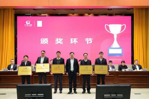 冰球突破-冰球电游奢华版_MG冰球游戏