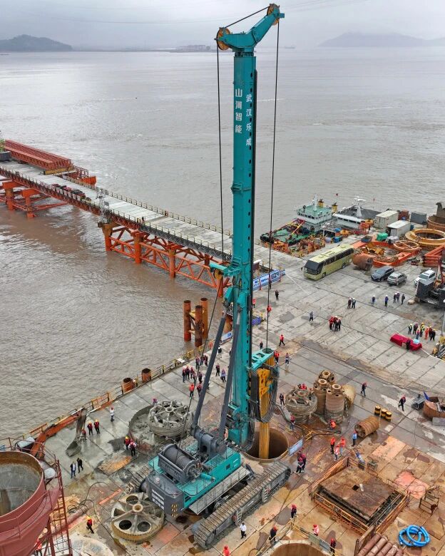 冰球突破智能破解超深基础施工难题，创新成就亮相深基础工程发展论坛